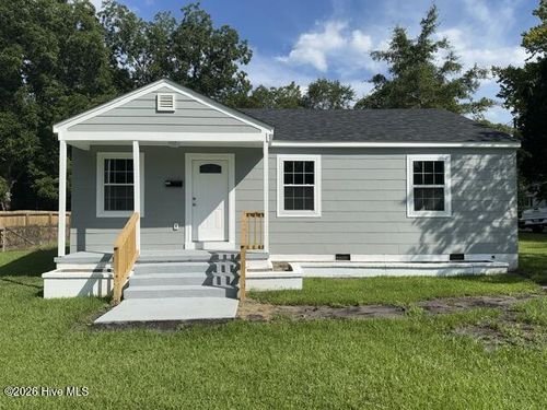 1402 Hazel Avenue, New Bern, NC, 28560 | Card Image
