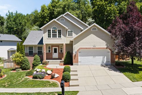 1542 N 2575 E, Layton, UT, 84040-2708 | Card Image