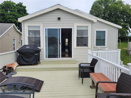 34627 Ross Ln, Cape Vincent, NY, 13618-2128 | Card Image