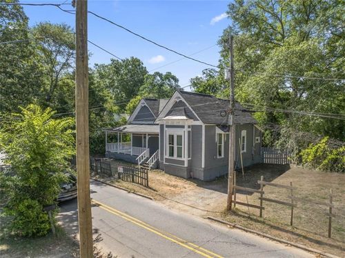 212 W Quilly St, Griffin, GA, 30223-2931 | Card Image