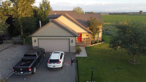 218 E Tobiano Trl, Belgrade, MT, 59714-9738 | Card Image