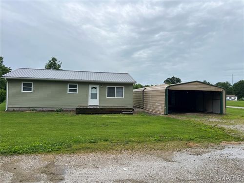 902 Elm Street, Montgomery City, MO, 63361 | Card Image