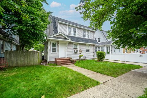 295 Washington St, Hempstead, NY, 11550-1640 | Card Image