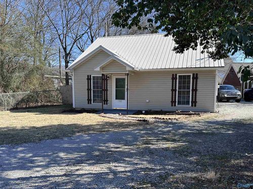 1902 Toll Gate Rd Se, Huntsville, AL, 35801-1827 | Card Image