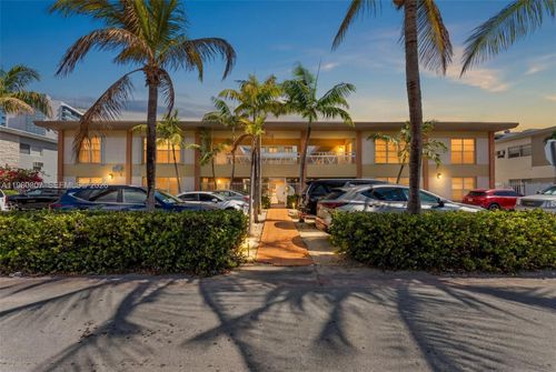 206-7331 Gary Ave, Miami Beach, FL, 33141 | Card Image