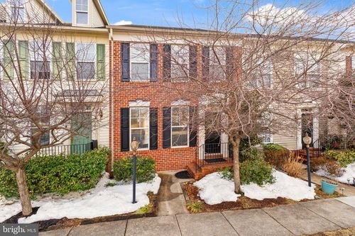 11863 Benton Lake Rd, BRISTOW, VA, 20136-6157 | Card Image