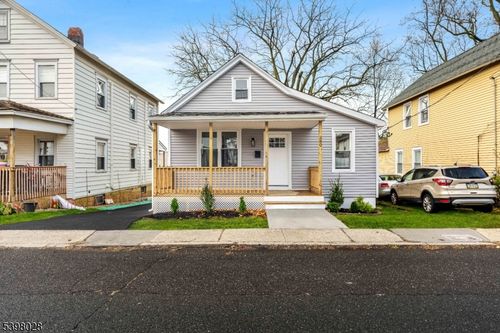 380 Prospect St, South Amboy, NJ, 08879-1942 | Card Image