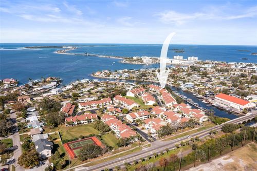 2385 Hanover Drive, DUNEDIN, FL, 34698 | Card Image