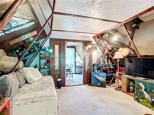 Loft from the staircase | Image 29