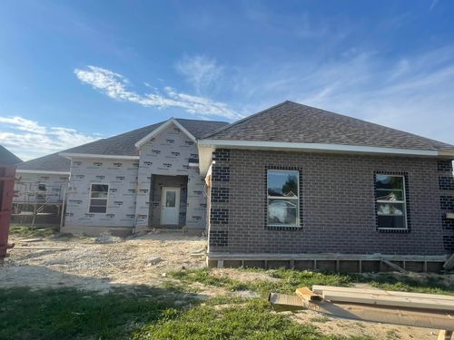 2534 Chrystal Woods Dr, Kokomo, IN, 46901-5883 | Card Image