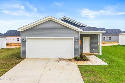 628 S Squires Run Ln, Richlands, NC, 28574-6502 | Card Image