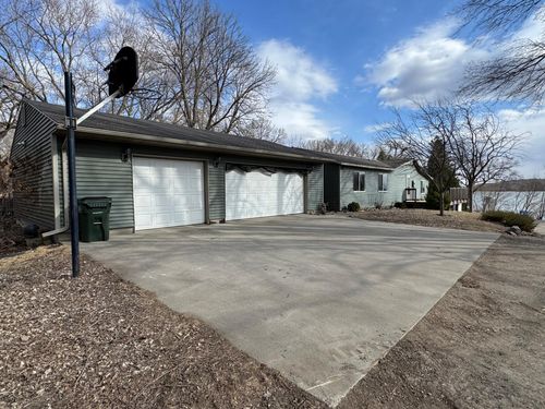 37060 Fawn Ave, Waseca, MN, 56093-4634 | Card Image