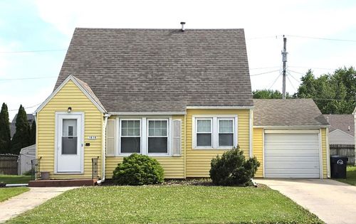 1619 11th Ave N, Fort Dodge, IA, 50501 | Card Image