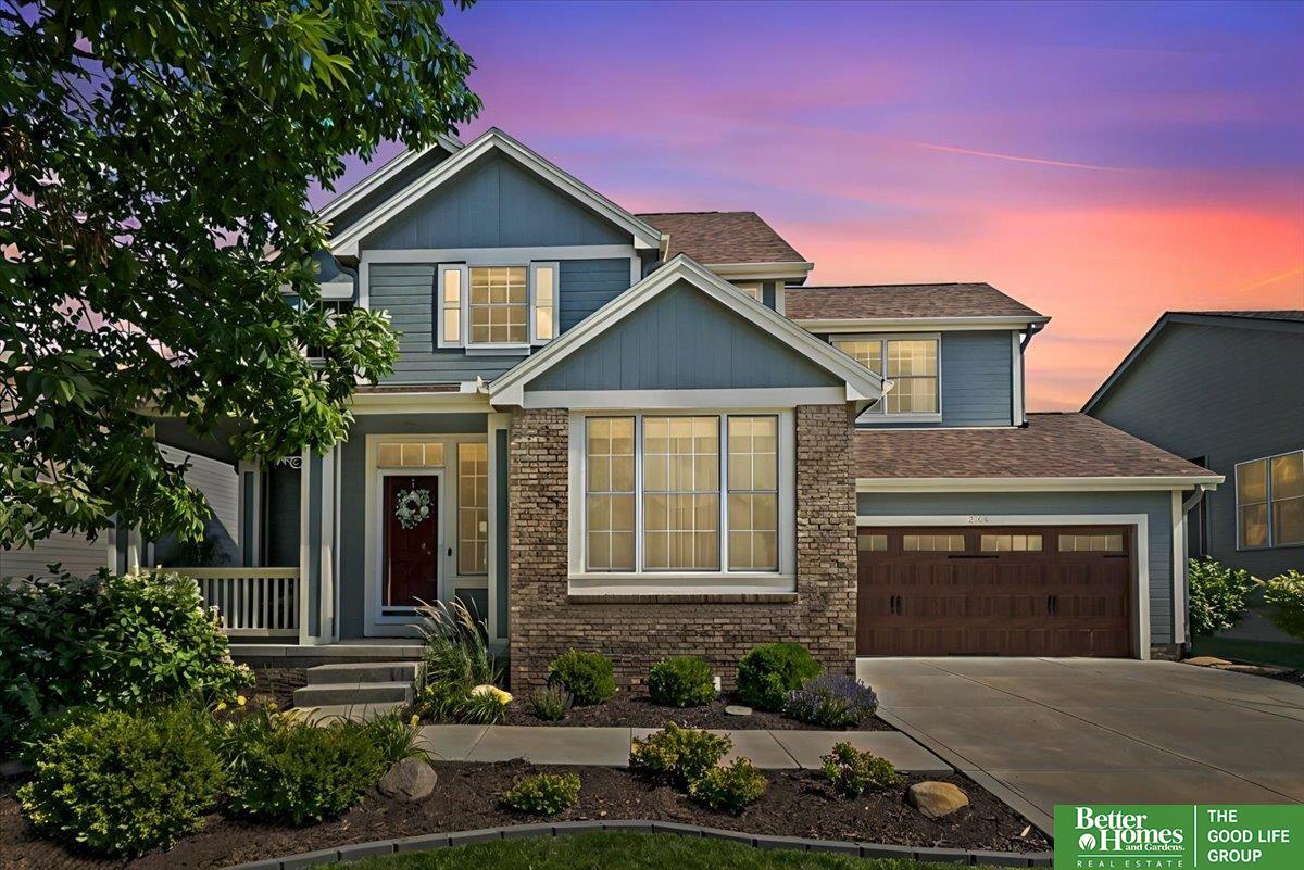 Fairview St, Bellevue, NE 68147