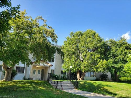 104-6 Walton Ave, Kitchener, ON, N2C2B5 | Card Image