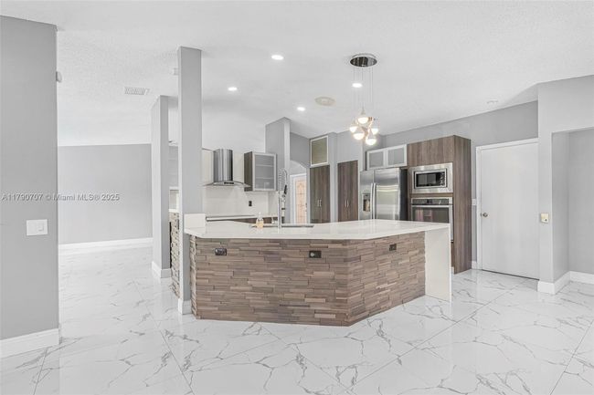 0 - 11980 Sw 23 Rd St, House other with 4 bedrooms, 2 bathrooms and null parking in Miramar FL | Image 14