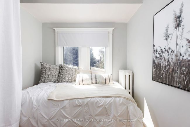 151 Grenadier Rd, House other with 5 bedrooms, 3 bathrooms and null parking in Toronto ON | Image 34
