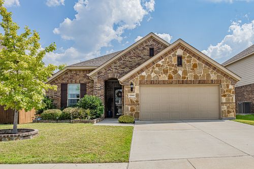 12661 Viewpoint Ln, Burleson, TX, 76028-7071 | Card Image