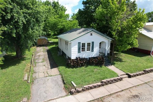 412 Lindell Street, Fredericktown, MO, 63645 | Card Image