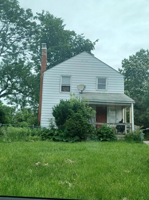 2446 Bretton Pl, Columbus, OH, 43211-1855 | Card Image