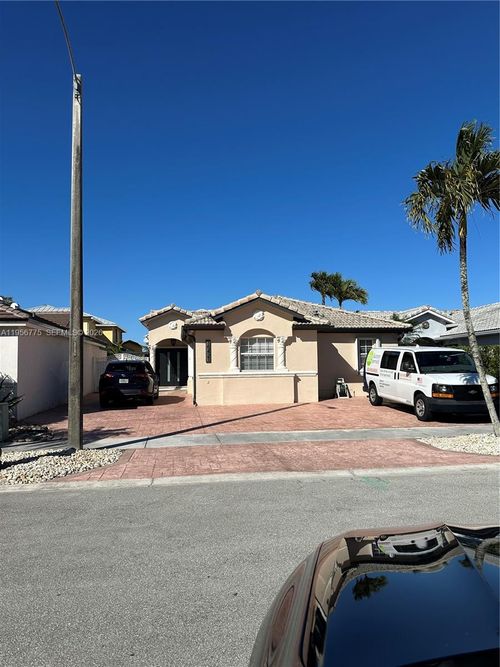 15421 Sw 95th Ln, Miami, FL, 33196 | Card Image