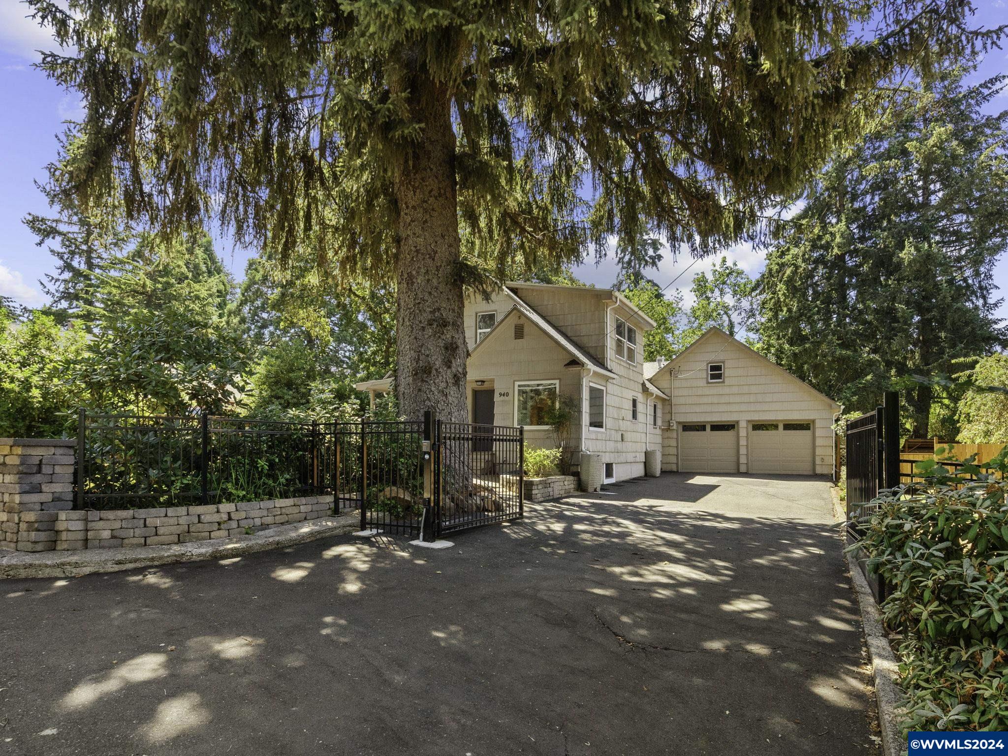 Salem Heights Ave, Salem, OR 97302
