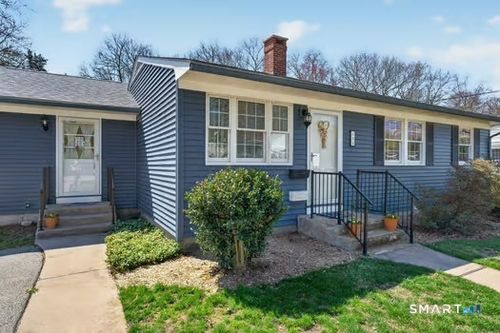 122 Indigo St, Mystic, CT, 06355-1416 | Card Image