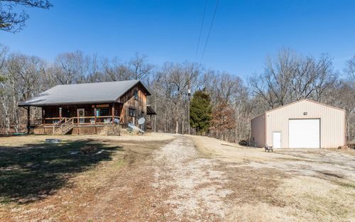 6822 Hadley Rd, Gentryville, IN, 47537-7830 | Card Image