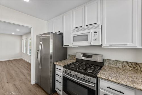 1-51 Golden Glen St, Irvine, CA, 92604-2455 | Card Image