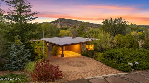 3085 Pleasant Valley Cir, Prescott, AZ, 86305-4149 | Card Image