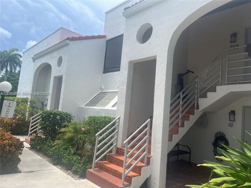 3585-3545 Magellan Cir, Aventura, FL, 33180-3719 | Card Image
