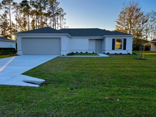 8 Roxanne Ln, PALM COAST, FL, 32164-6923 | Card Image