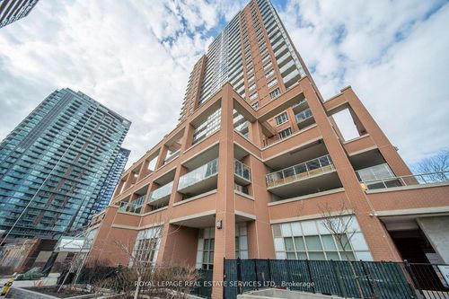 502-125 Western Battery Rd, Toronto, ON, M6K3R8 | Card Image
