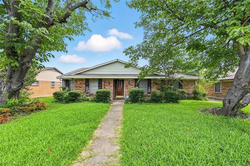4734 Preston Trail Dr, Mesquite, TX, 75150-1131 | Card Image