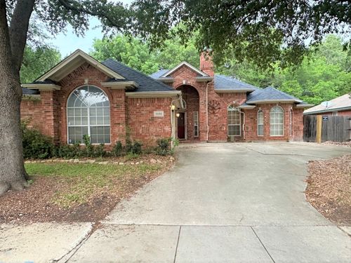 3125 Watercress Cir, Arlington, TX, 76012-2141 | Card Image