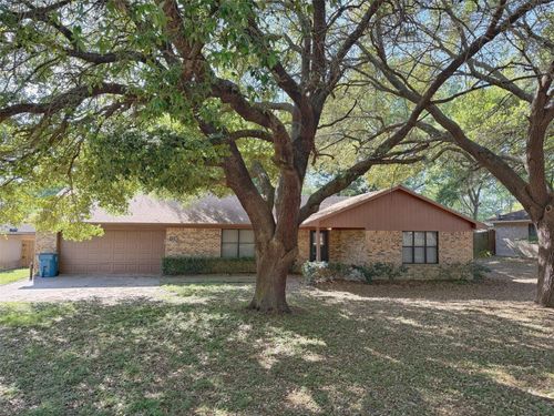 129 Stewart St, Centerville, TX, 75833-0107 | Card Image