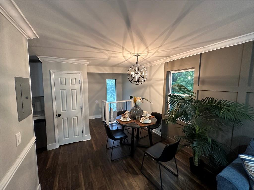 Oakhill Cir, Austell, GA 30168
