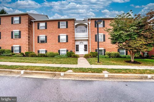 unit-301-4 Gurteen Ct, LUTHERVILLE TIMONIUM, MD, 21093-6543 | Card Image