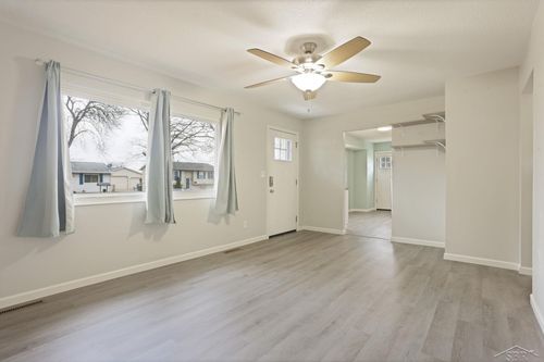 4518 Hancock Dr, Midland, MI, 48642-5883 | Card Image