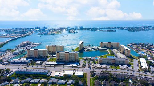 apt-207-4725 Cove Cir, Madeira Beach, FL, 33708-2853 | Card Image