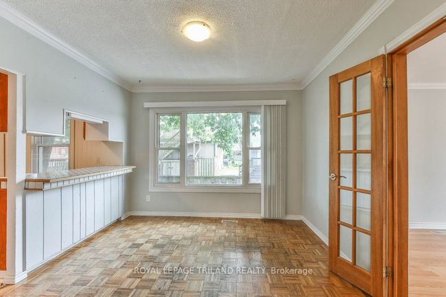 10 Linwood St, Home with 4 bedrooms, 2 bathrooms and 3 parking in London ON | Image 12