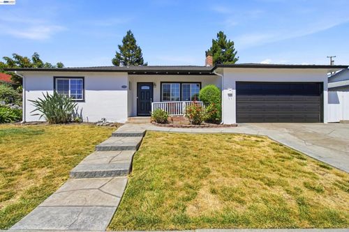 8380 Lucania Street, Dublin, CA, 94568-1519 | Card Image