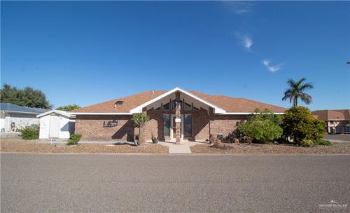 401 Taurus St, Mission, TX, 78572-6517 | Card Image