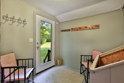 1093 Middle Hollow Rd, Rochester, VT, 05767-9601 | Card Image