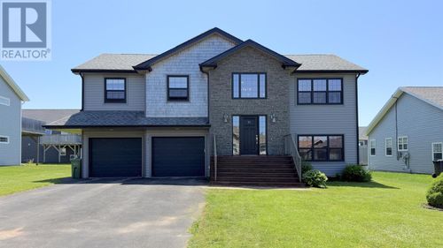 27 Chancellor St, Charlottetown, PE, C1E0G1 | Card Image