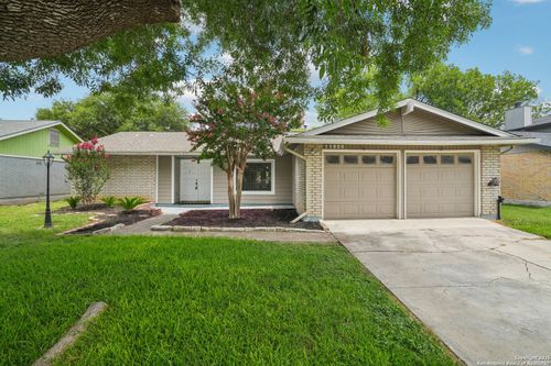 11930 Holm Oaks Dr, San Antonio, TX, 78249-2433 | Card Image