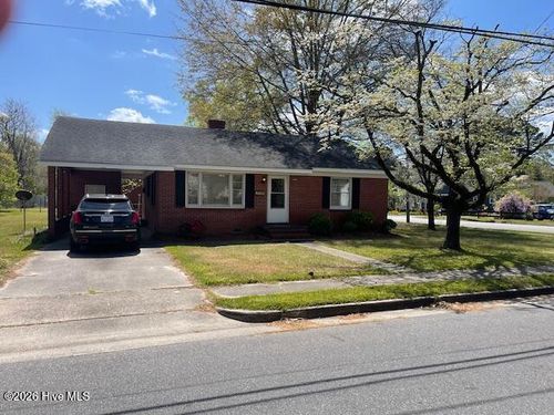 406 W Daniels St, Kinston, NC, 28501-2814 | Card Image