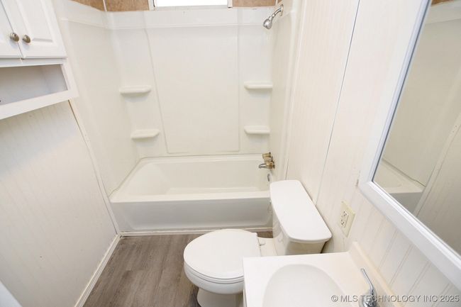 215 S Maple Ave, House other with 6 bedrooms, 3 bathrooms and null parking in Tahlequah OK | Image 5