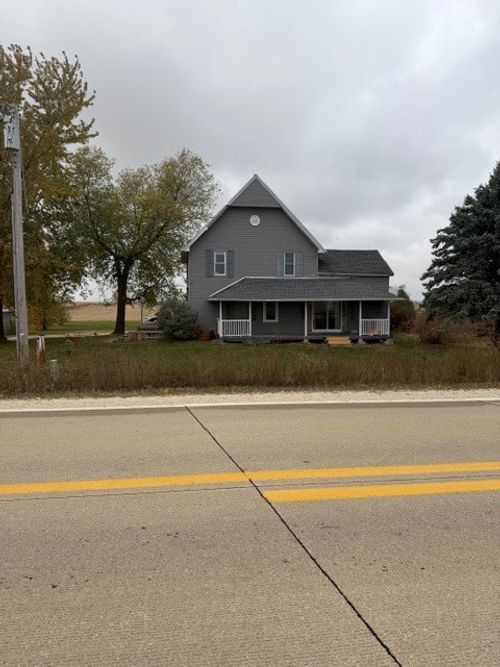 1097 Slater Ave, Aurora, IA, 50607-9738 | Card Image