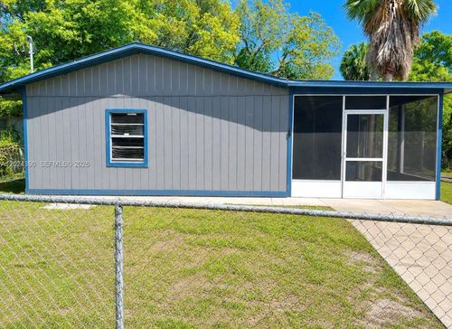 8301 N Klondyke St, TAMPA, FL, 33604-3313 | Card Image